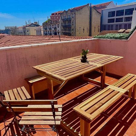 With Terrasse - 3 Bedroom, 3 Bathroom Triplex Lissabon Buitenkant foto